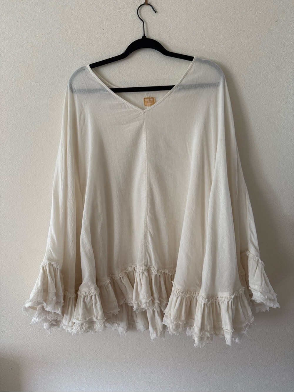 Free People Women’s Cream Wide Sleeve Top